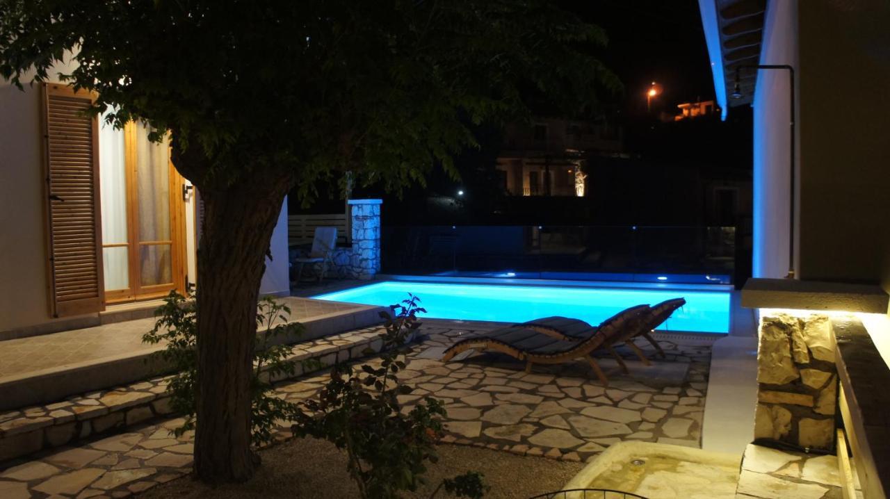 Saint George Villa Nikiana